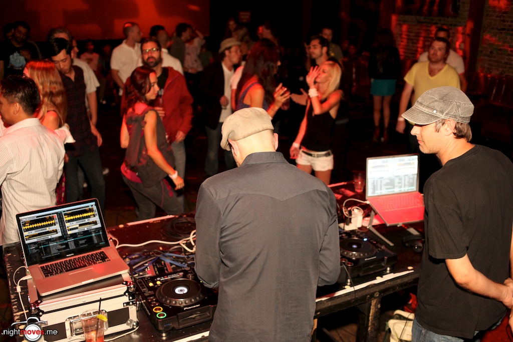 incognito110819-035.jpg