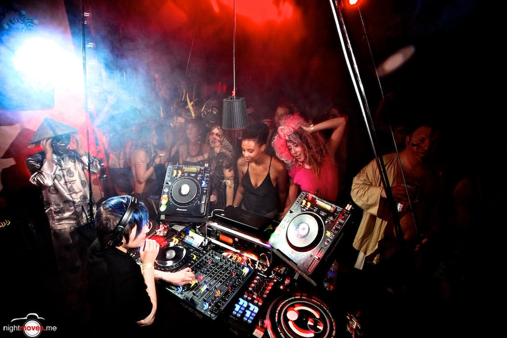 voodoo111029-018.jpg