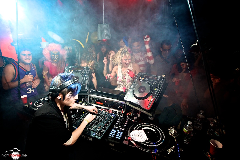 voodoo111029-079.jpg
